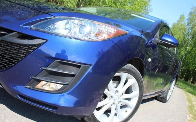 Mazda 3 cena 24500 przebieg: 110653, rok produkcji 2011 z Łęczyca małe 596